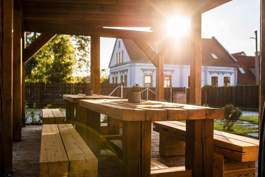 Apartmany Zeme Nove Mesto pod Smrkem Esterno foto